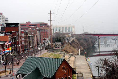 A view of a part of the city near the river.