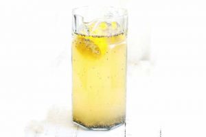 Healthy and Filling Chia Lemonade