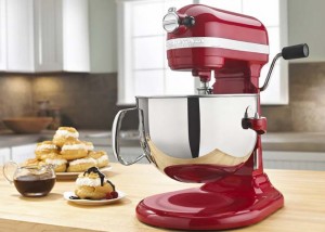 Choosing the Best Stand Mixer For Your Home | Foodal.com