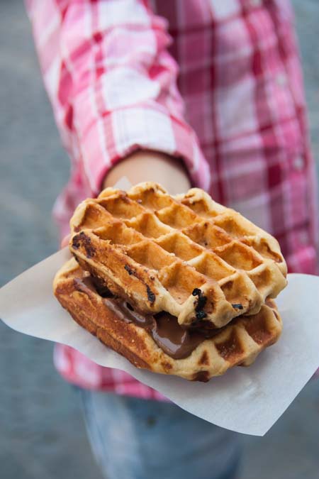 Belgian waffle with chocolate sauce | Foodal.com