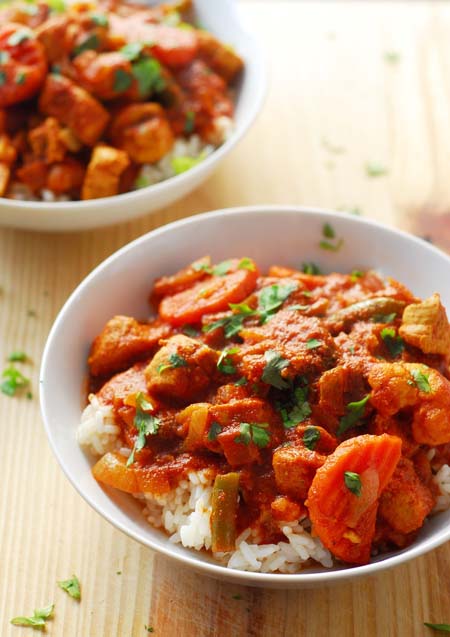 You've got to try this tasty Cape Malay Chicken and Vegetable Curry! It's quick and easy to make either on the stove or in a slow cooker. Get the recipe here: https://foodal.com/recipes/ethnic/cape-malay-chicken-vegetable-curry/