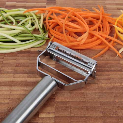 Precision Kitchenware Vegetable Peeler | Foodal.com