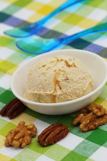 Salted Caramel Homemade Ice Cream| Foodal.com