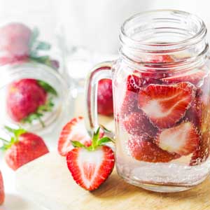 Strawberry Infused Water Recipe | Foodal.com
