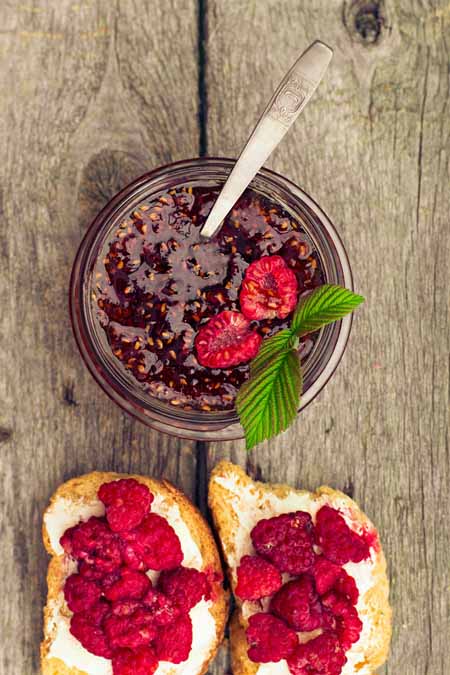 Low Sugar Raspberry Fruit Spread | Foodal.com