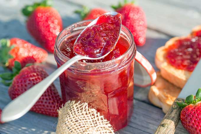 Strawberry Freezer Jam Recipe | Foodal.com