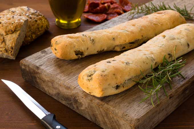 Olive Oregano Bread | Foodal.com