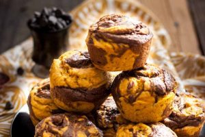 Vegan Chocolate Pumpkin Swirl Muffins