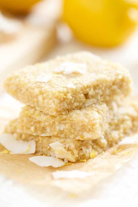 Lemon Meringue Pie Energy Bars | Foodal.com