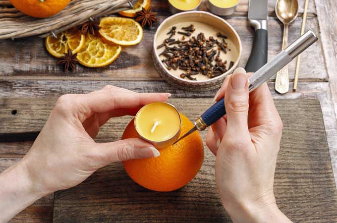 Orange & Clove Pomander Step 2 | Foodal.com