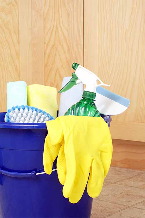 Cleaning Kitchen Cabinets Cupboards, What Is The Best Way To Clean Inside Kitchen Cabinets