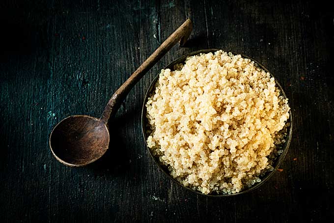 Cooked, rustic style quinoa | Foodal.com