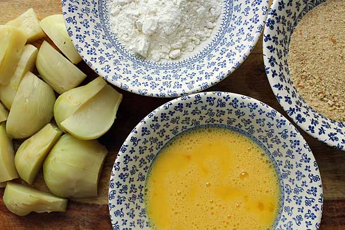 Kohlrabi pieces, flour, egg, and panko crumbs | Foodal.com