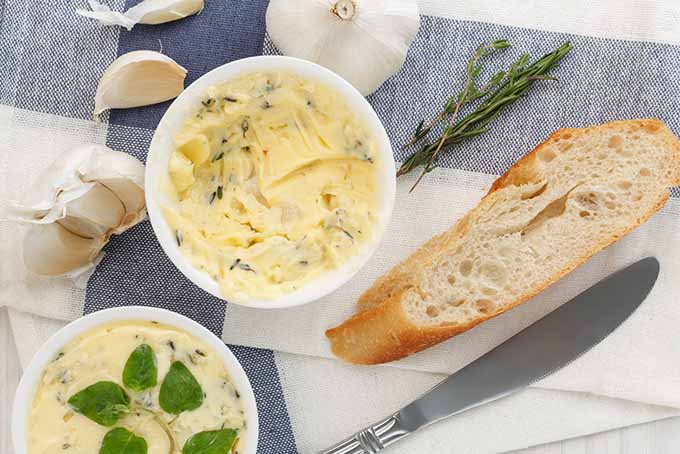 Compound Butter with Garlic and Herbs | Foodal.com