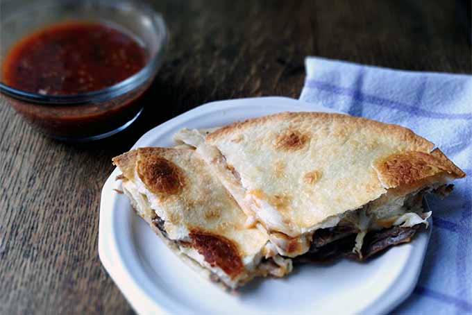Roast Beef Quesadillas and More of Our Favorite Quick and Healthy Lunch Ideas
