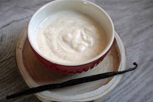Vanilla Sauce (For German Dampfnudeln, and Other Delights)