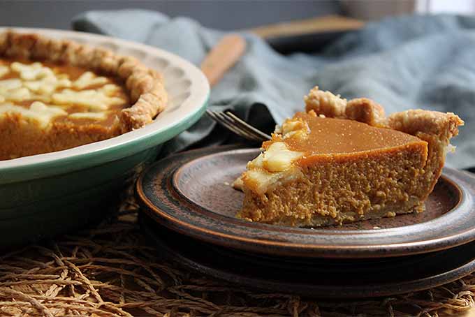 Browned Butter and Sage Pumpkin Pie | Foodal.com
