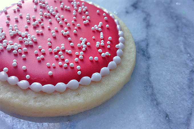 Red Sugar Cookie Icing | Foodal.com