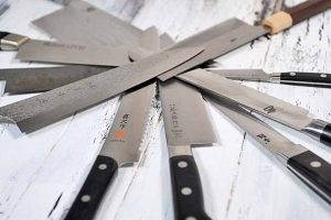 The Best Japanese Kitchen Knives: the Ultimate Buying Guide