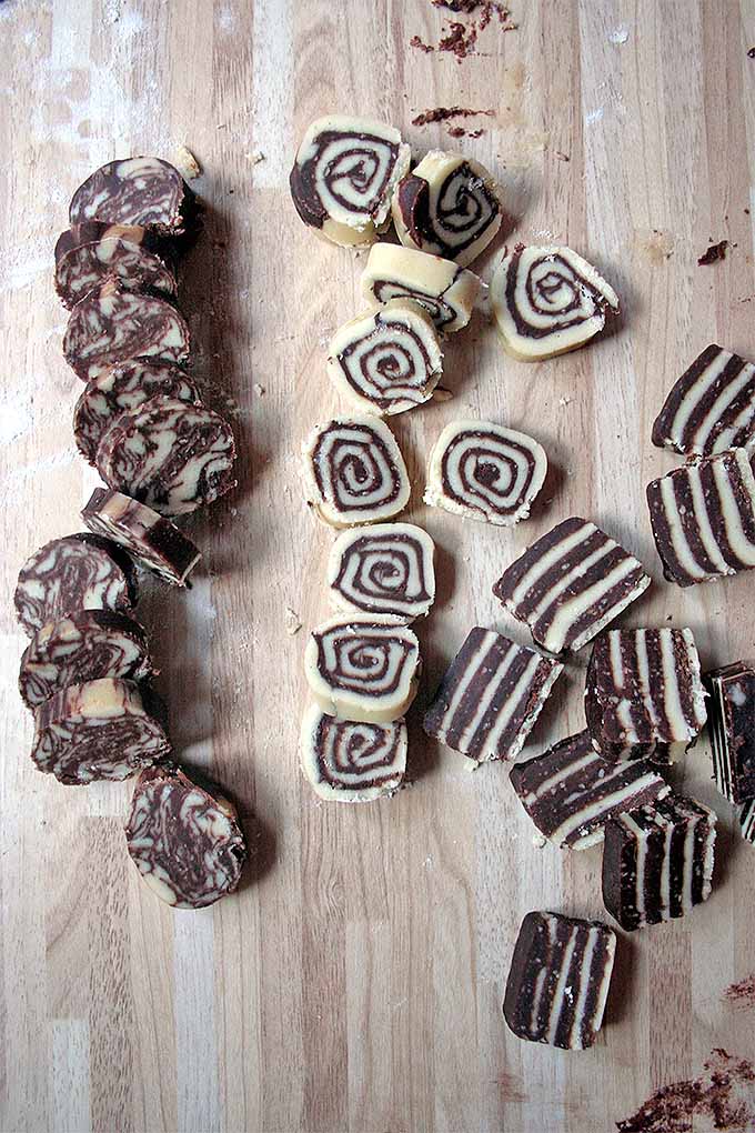 Just one batch of dough can be made into so many different beautiful shapes and designs. Get our recipe for Black and White Cookies here: https://foodal.com/recipes/desserts/black-and-white-cookies/