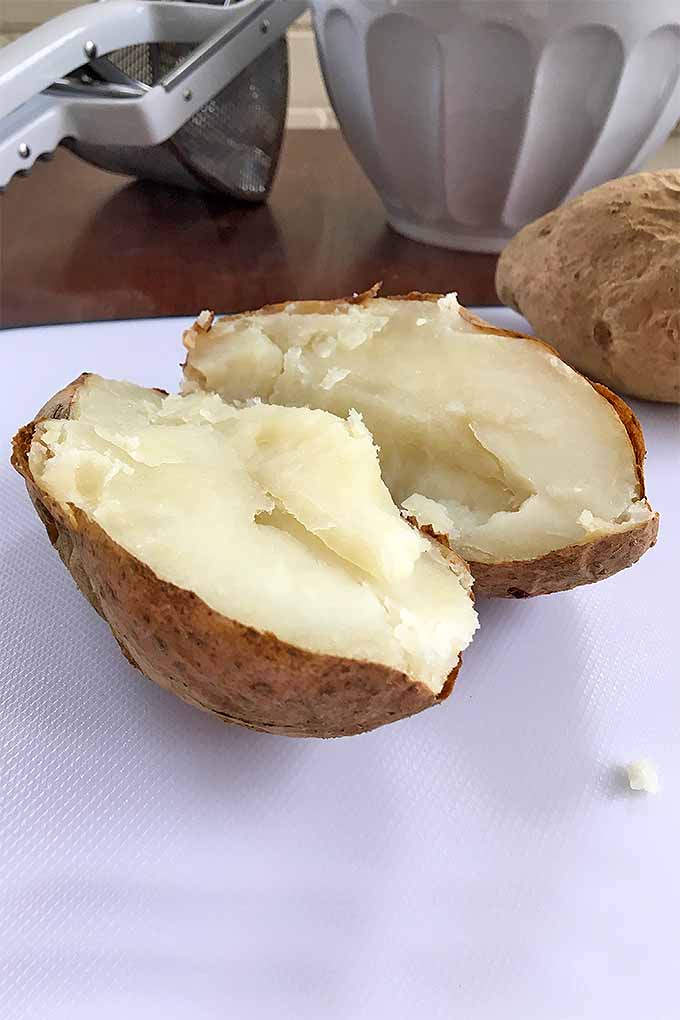 A very well baked potato | Foodal.com