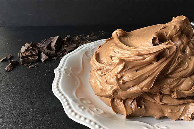 Chocolate Swiss meringue | Foodal.com