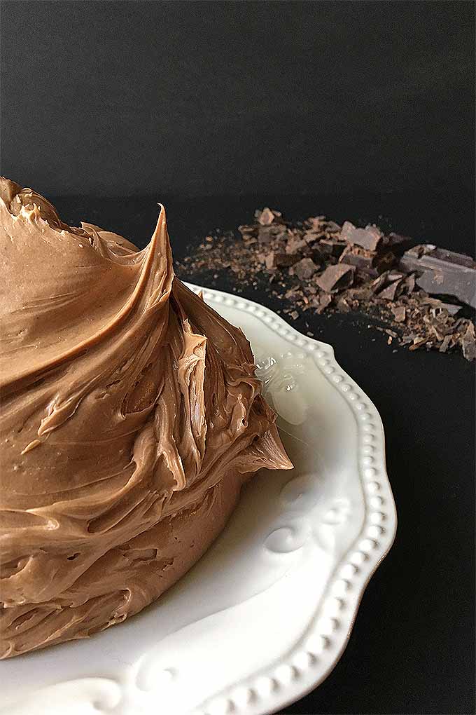 Make smooth and silky Swiss meringue buttercream, and learn how to make different variations, like chocolate: https://foodal.com/recipes/desserts/swiss-meringue-buttercream/