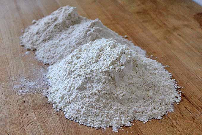 Foodal’s Guide to Flour: Sifting through the Options | Foodal.com