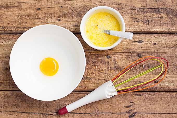 Adding an extra egg to fix a broken mayo | Foodal.com