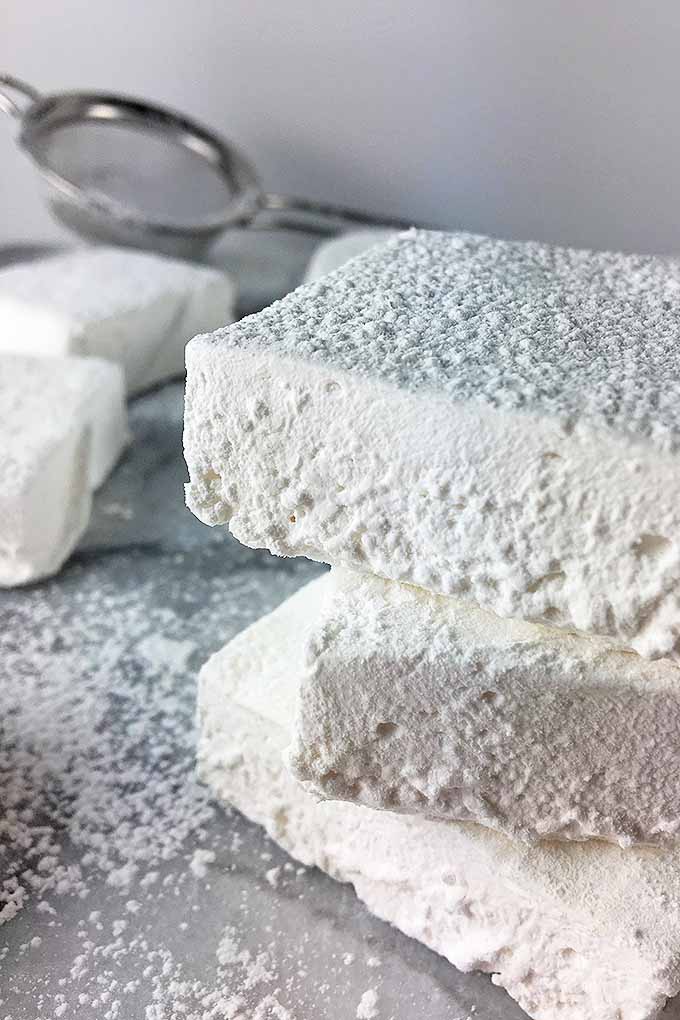 Looking for the perfect unique treat to hand out as gifts? Make our recipe for homemade marshmallows: https://foodal.com/recipes/desserts/homemade-marshmallows/ 
