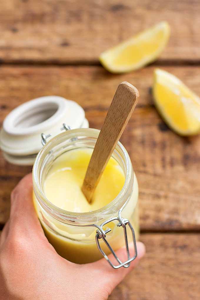 Want to make your own delicious mayonnaise at home? We share the recipe: https://foodal.com/recipes/sauces/homemade-mayonnaise/