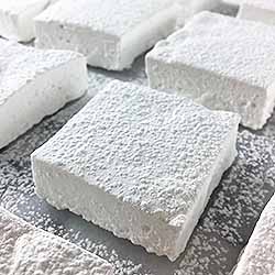 Tasty marshmallows, made right at home | Foodal.com
