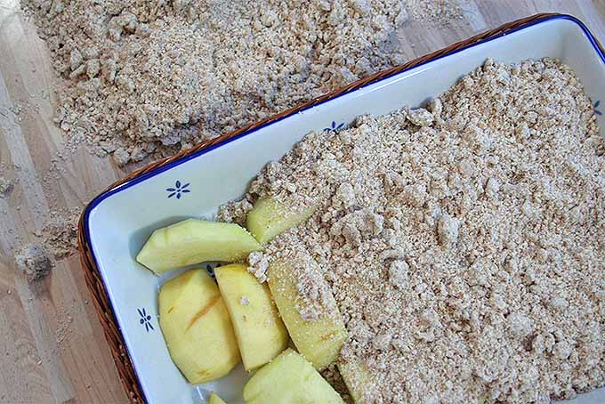 Try our easy dessert recipe, made with fresh fruit and a crumble topping. | Foodal.com