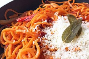 Spiralized Sweet Potato Noodles with Roasted Red Peppers and Sun-Dried Tomatoes