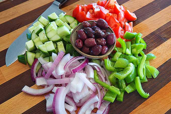 Classic Greek Salad | Foodal.com