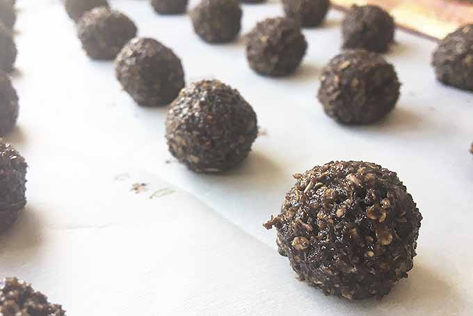 How to Make Chocolate Butter Balls | Foodal.com