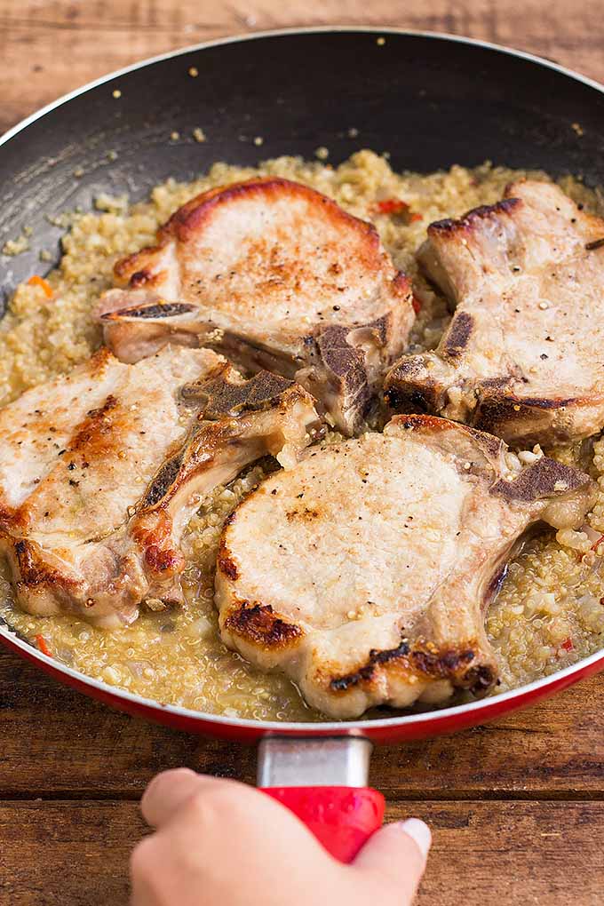 Make our simple and easy recipe for skillet pork chops with quinoa. It's a perfect paleo dish that will leave you happy and full! We share the recipe now: https://foodal.com/recipes/pork/skillet-pork-chops-quinoa/