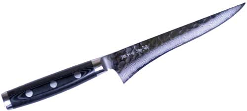 https://foodal.com/wp-content/uploads/2017/12/Enso-Gokujo-Boning-Knife.jpg