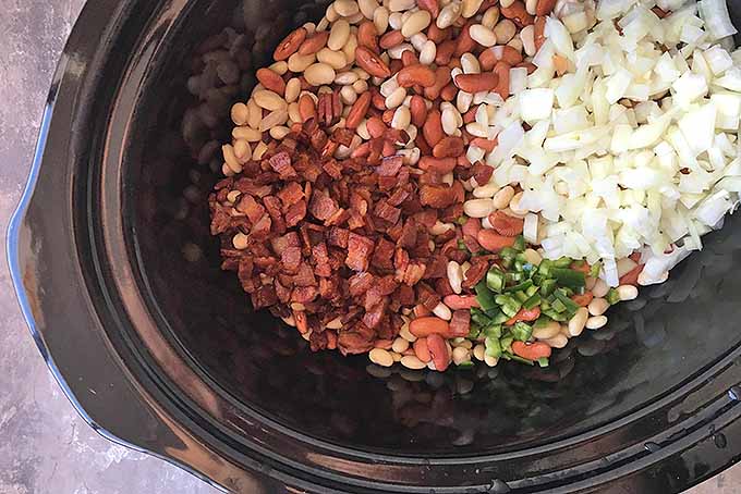 Making Slow-Cooked Legumes | Foodal.com