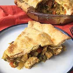 A Hefty Slice of Savory Chicken Curry Pot Pie | Foodal.com