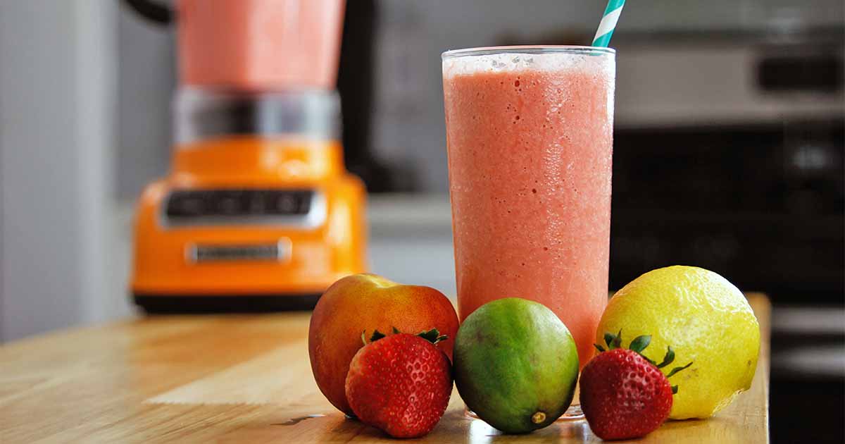 7 Tips to Make Better Smoothies and Shakes, Without Lumps | Foodal