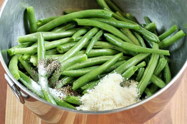 The Best Recipe for Parmesan Roasted Green Beans | Foodal