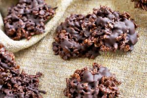 The Healthy Dessert You’ve Been Looking For: No-Bake Crispy Chocolate Treats (Vegan, GF)