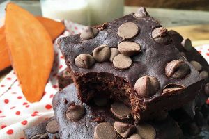 Want a Super Fudgy Chocolate Brownie? Add Sweet Potatoes!