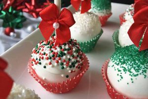 Give Santa a Break from Milk and Cookies, and Make Christmas Cake Pops Instead!