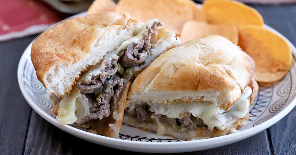 https://foodal.com/wp-content/uploads/2018/12/Tasty-and-Easy-Slow-Cooker-Philly-Cheesesteak-Sandwiches.jpg