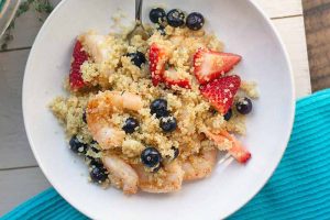 Berry Quinoa Salad with Shrimp for an Easy, Healthy Lunch