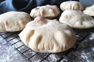 Einkorn Flour Pita Bread: A Perfect Pocket for All Your Tasty Food!