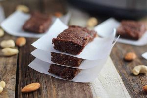 Healthy Snacking Just Got Easier with Homemade Chocolate Date and Nut Bars