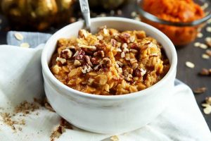 Pumpkin Flavored Oatmeal: Enjoy the Taste of Your Favorite Pie for Breakfast